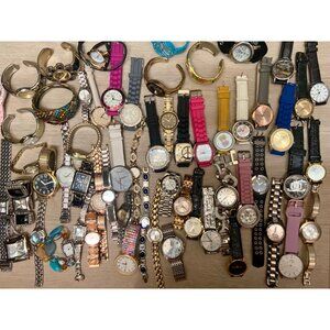 Lot Of 60+ Assorted Womens Watches Vintage modern Gold Silver Mix tone 7 lbs